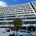 Square 21 Tirana