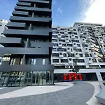 Square 21 Apartament *