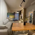 Square 21 Apartament Tirana