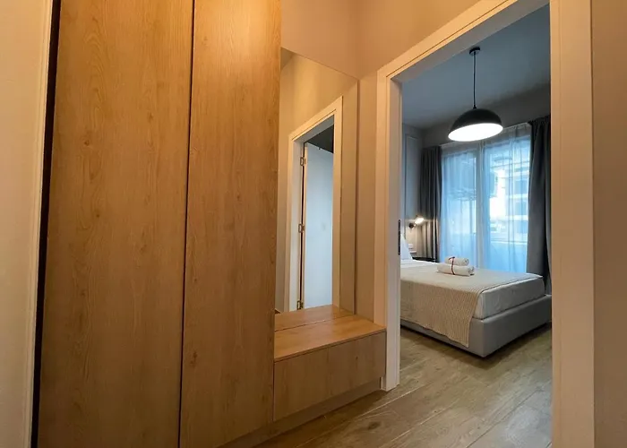 Square 21 Apartament Tirana