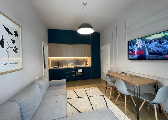 Square 21 公寓 地拉那